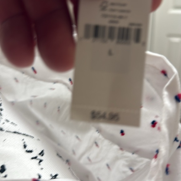 Women’s top. New with tags - Picture 2 of 2